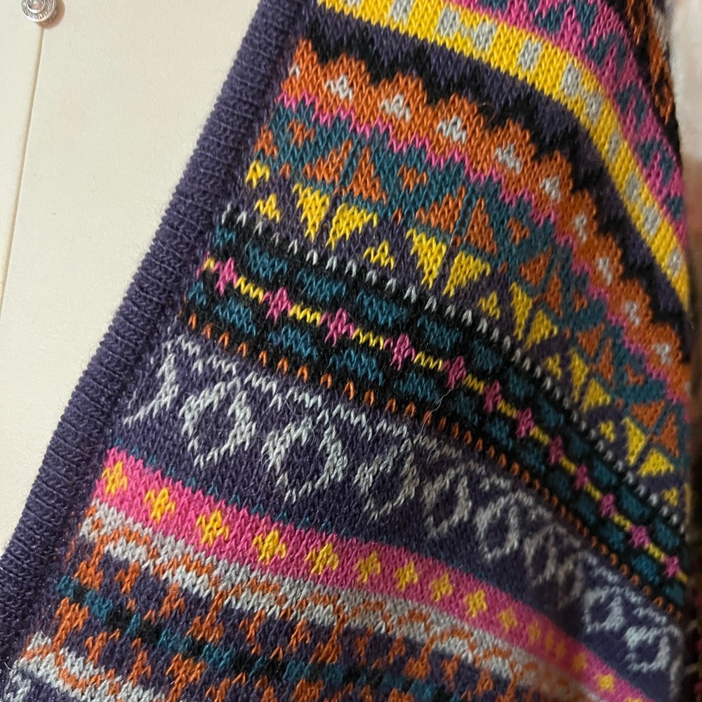 Multicolor Patterned Women's Ruana - Picture 3 of 4